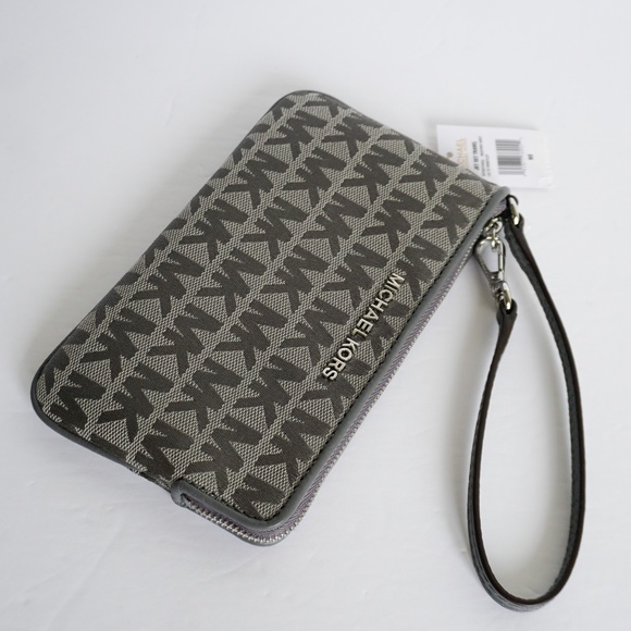 Michael Kors Jet Set Travel TZ Wristlet Grey - Picture 3 of 8